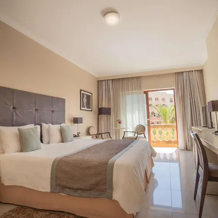 Kempinski 5* San Lawrenz