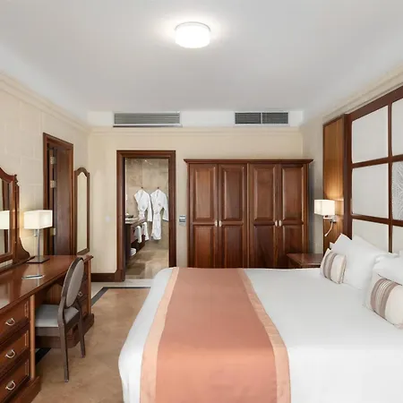 Hotel Kempinski 5*