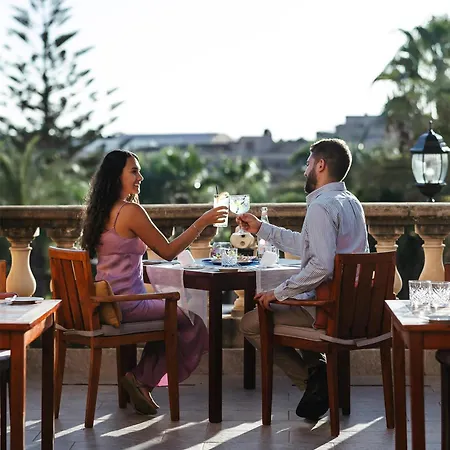 Kempinski 5*