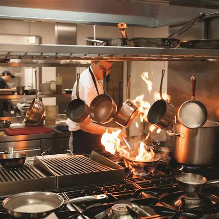 Kempinski Отель 5*